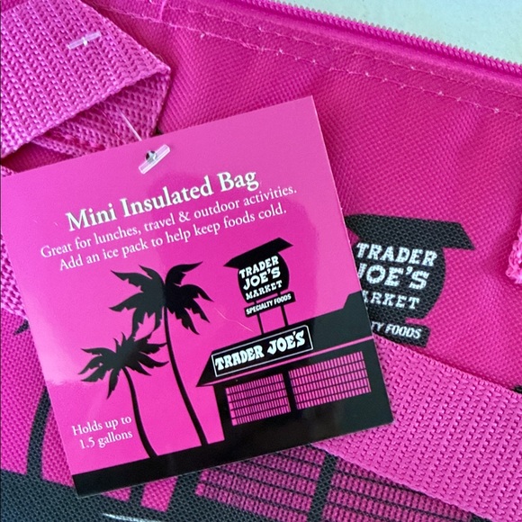 Trader Joe's Pink Insulated Bag Mini Rare 🩷🧡 - Picture 3 of 4